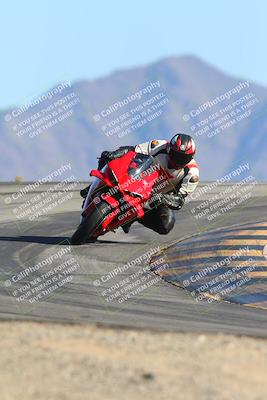 media/Jan-13-2025-Ducati Revs (Mon) [[8d64cb47d9]]/2-A Group/Session 4 (Turn 12)/